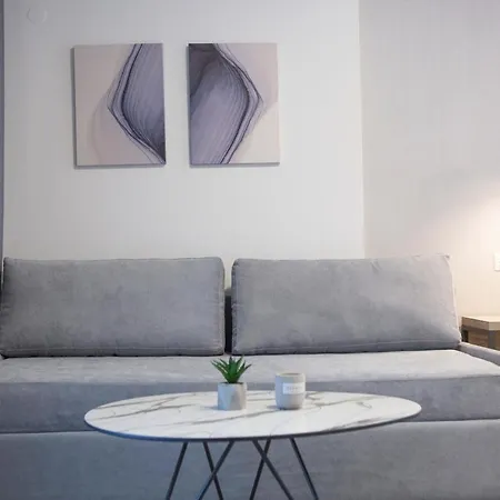 Aparthotel Kn Ionian