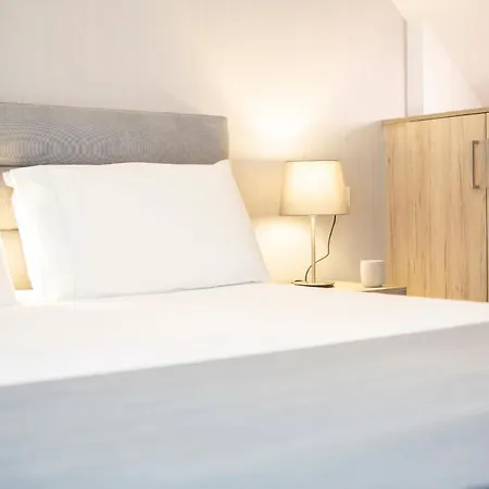 Aparthotel Kn Ionian 4*