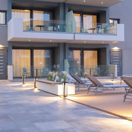 Hotel de apartamente Kn Ionian 4*