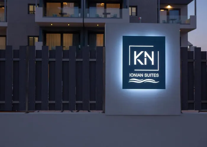 Ξενοδοχείο με διαμερίσματα Kn Ionian 4*